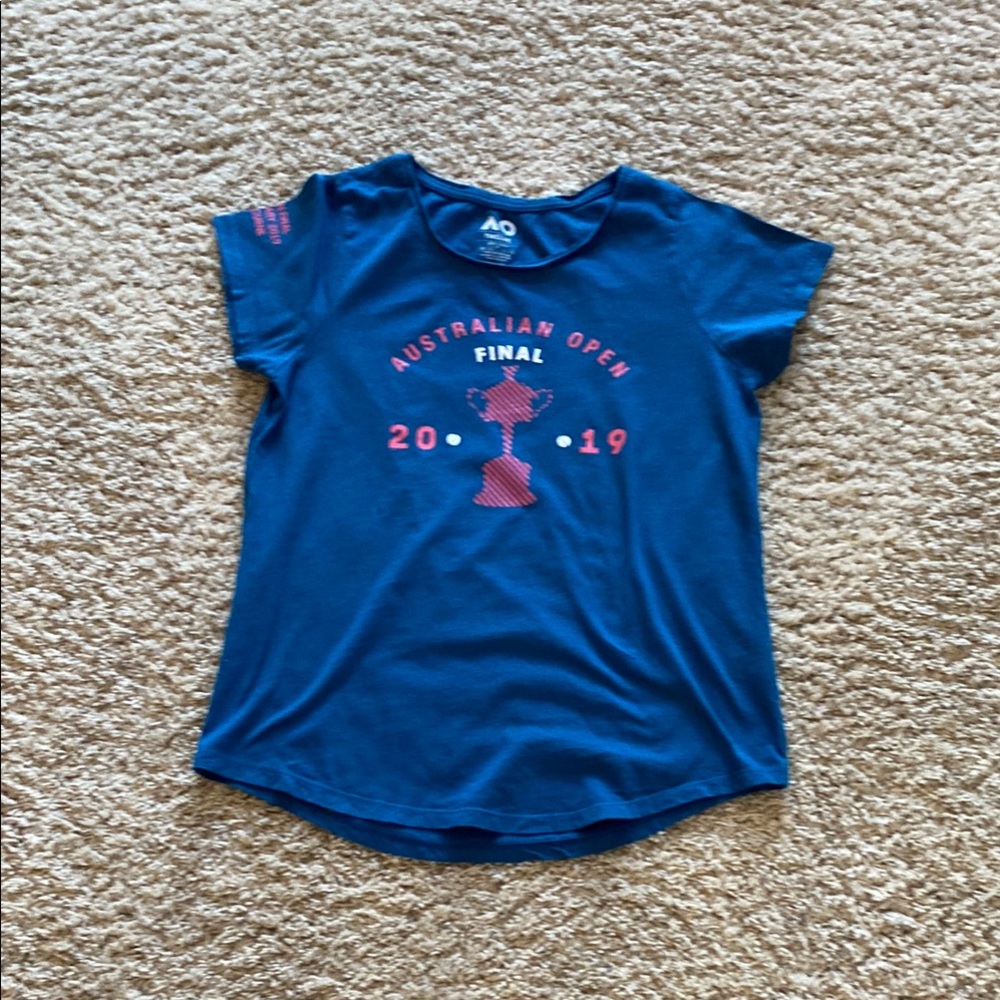 Australian Open 2019 Woman’s Size Small Blue T-Shirt. AO authentic.